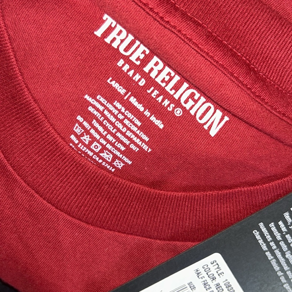 True Religion - Picture 3 of 6